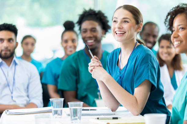 Comparing traditional Vs accelerated nursing programs
